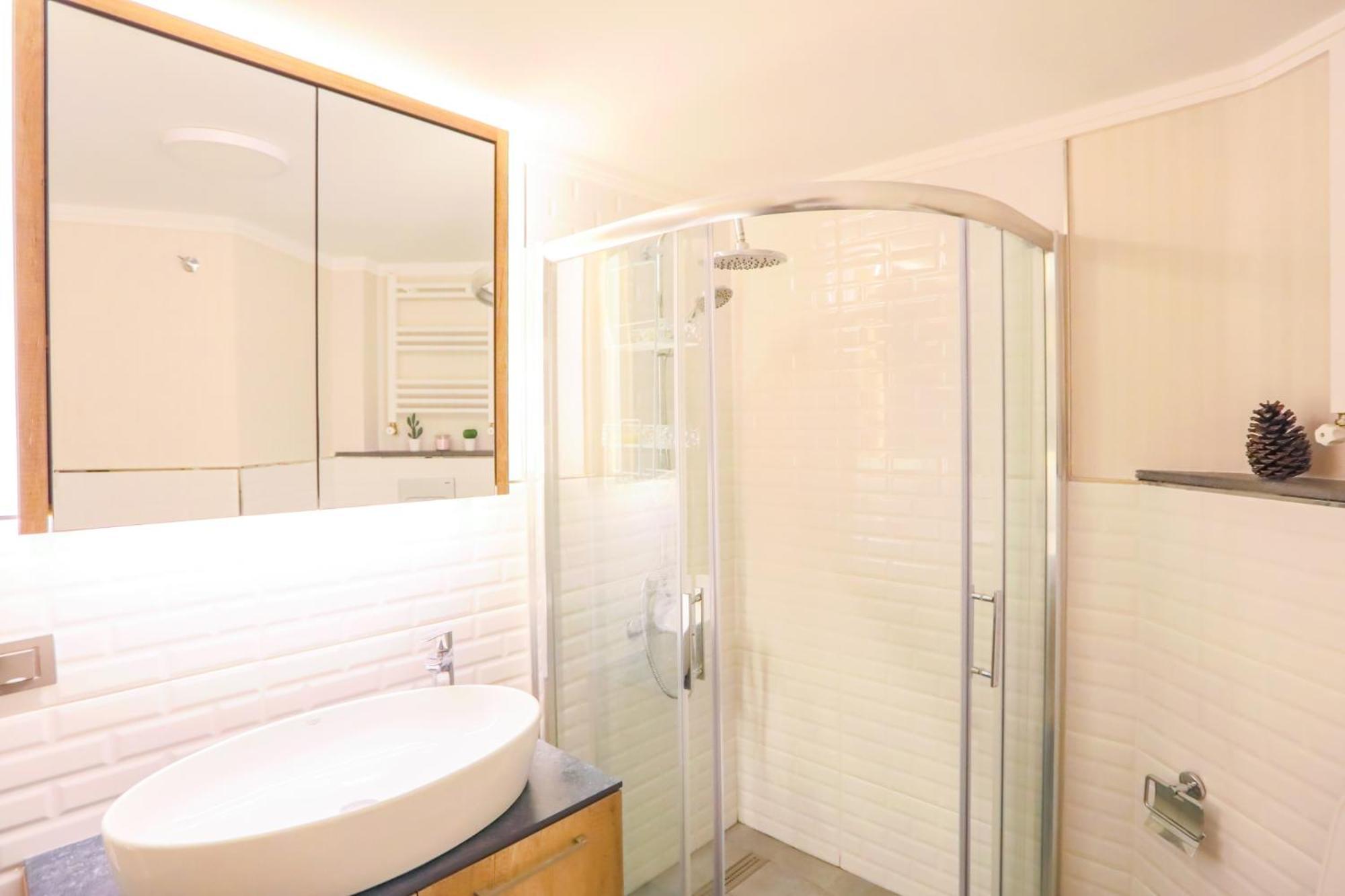 Delightful Flat 500 M To Uskudar Ferry Station Apartment อิสตันบูล ภายนอก รูปภาพ